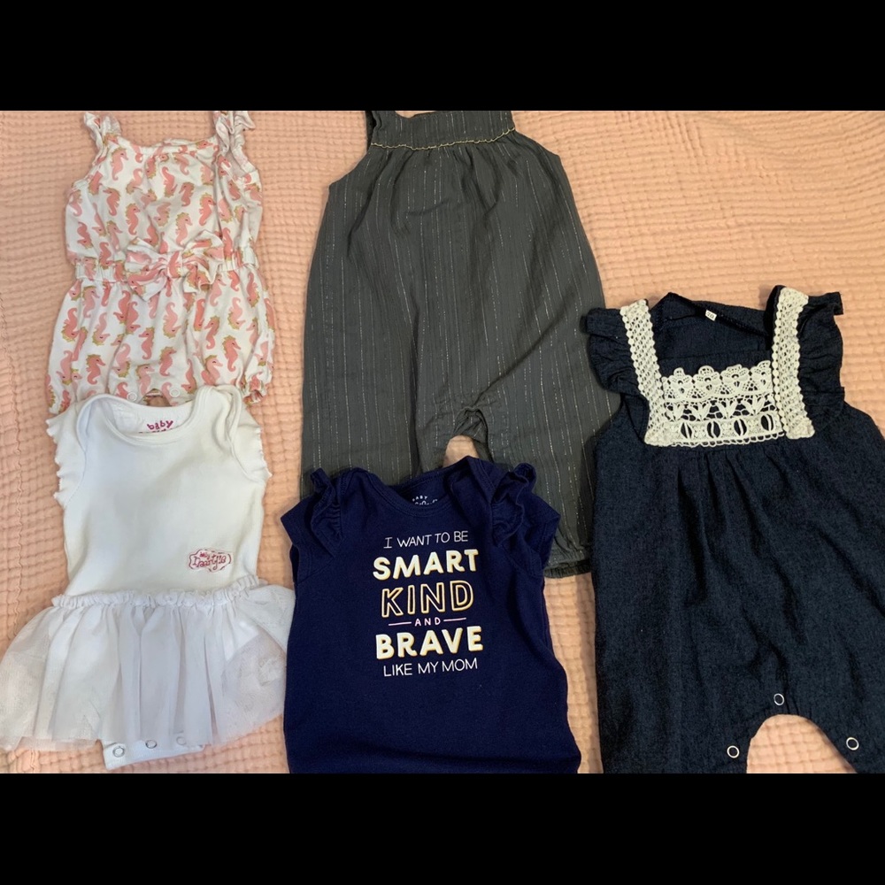 Lot Baby Girl Clothes, size 3/6 mos. - Picture 1 of 7